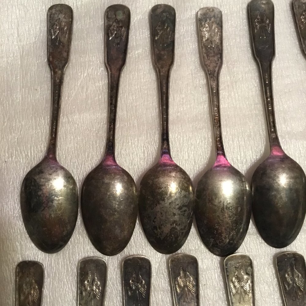 Lot of 13 International Silver Bicentennial US States Souvenir Spoons - Picture 13 of 16